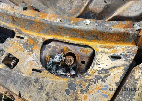 2004 Ford Explorer Sport Trac Adrenalin/Xls/Xlt from USA, damaged, VIN 1FMZU67K64UC34904